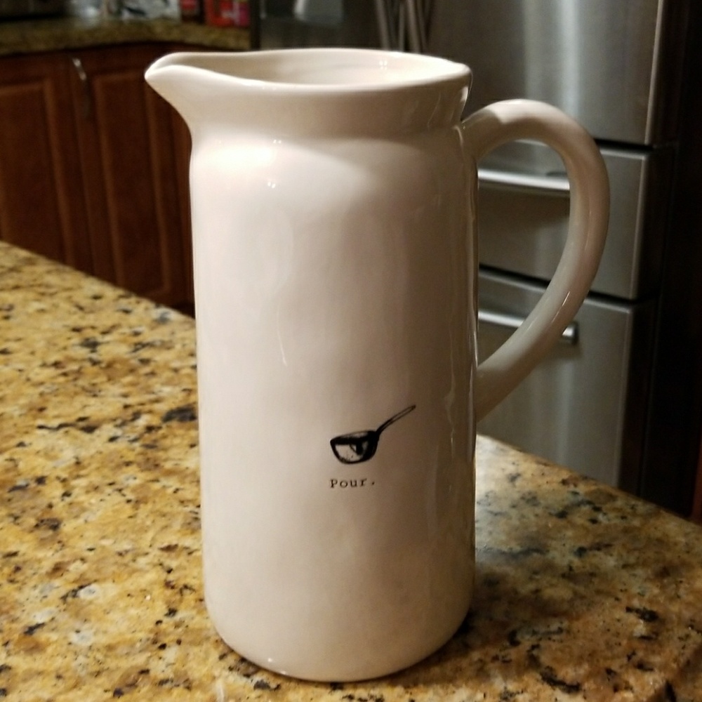 Rae dunn pour pitcher